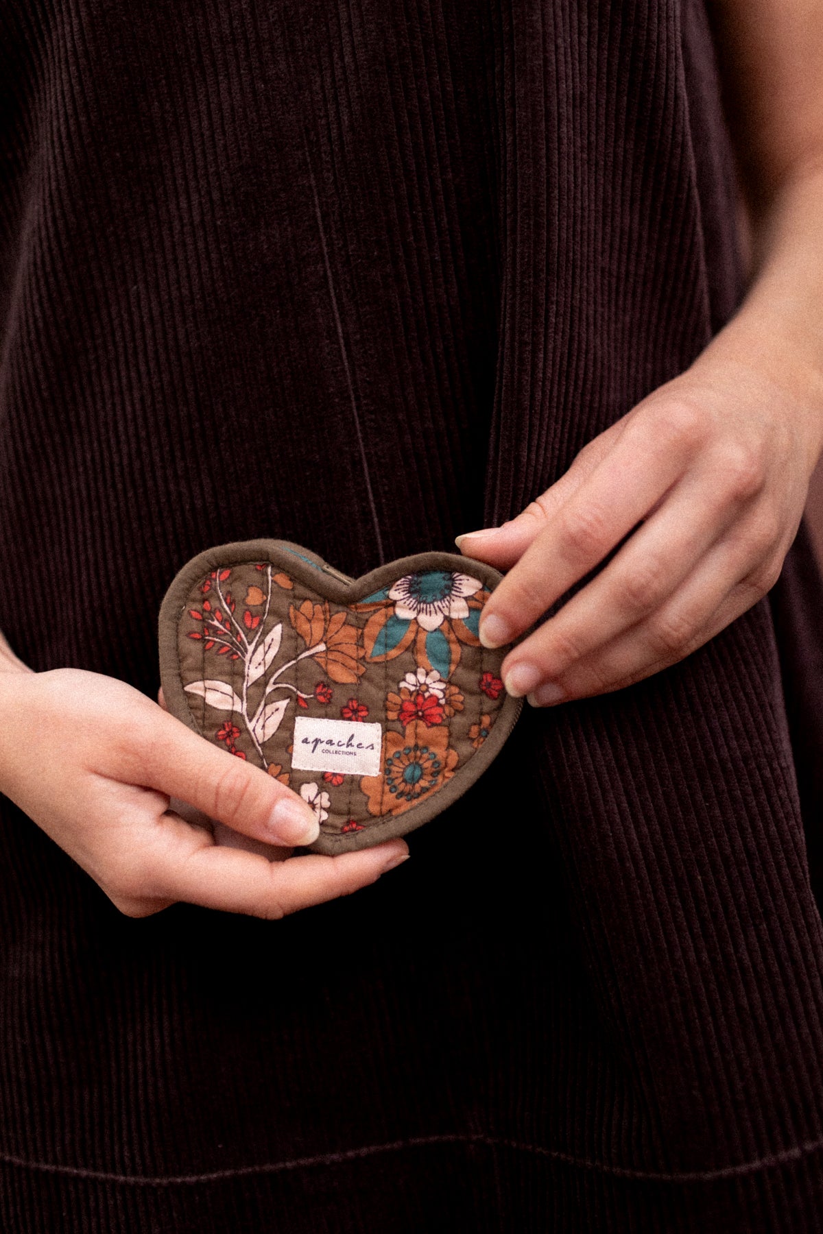 Small Jaanu Pouch