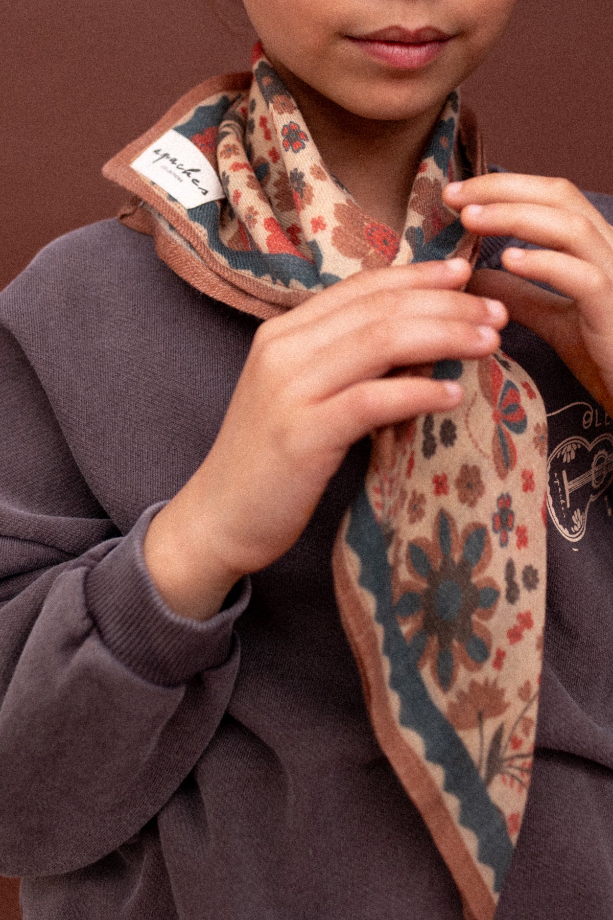 Small Foulard en laine Farzana