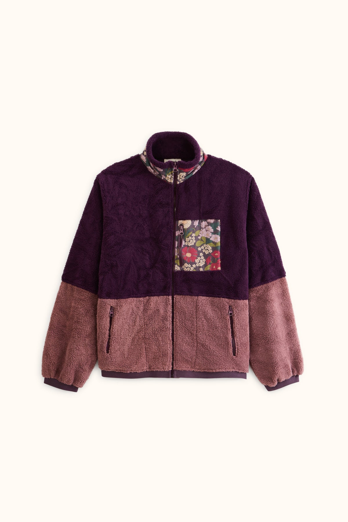 Veste Piala