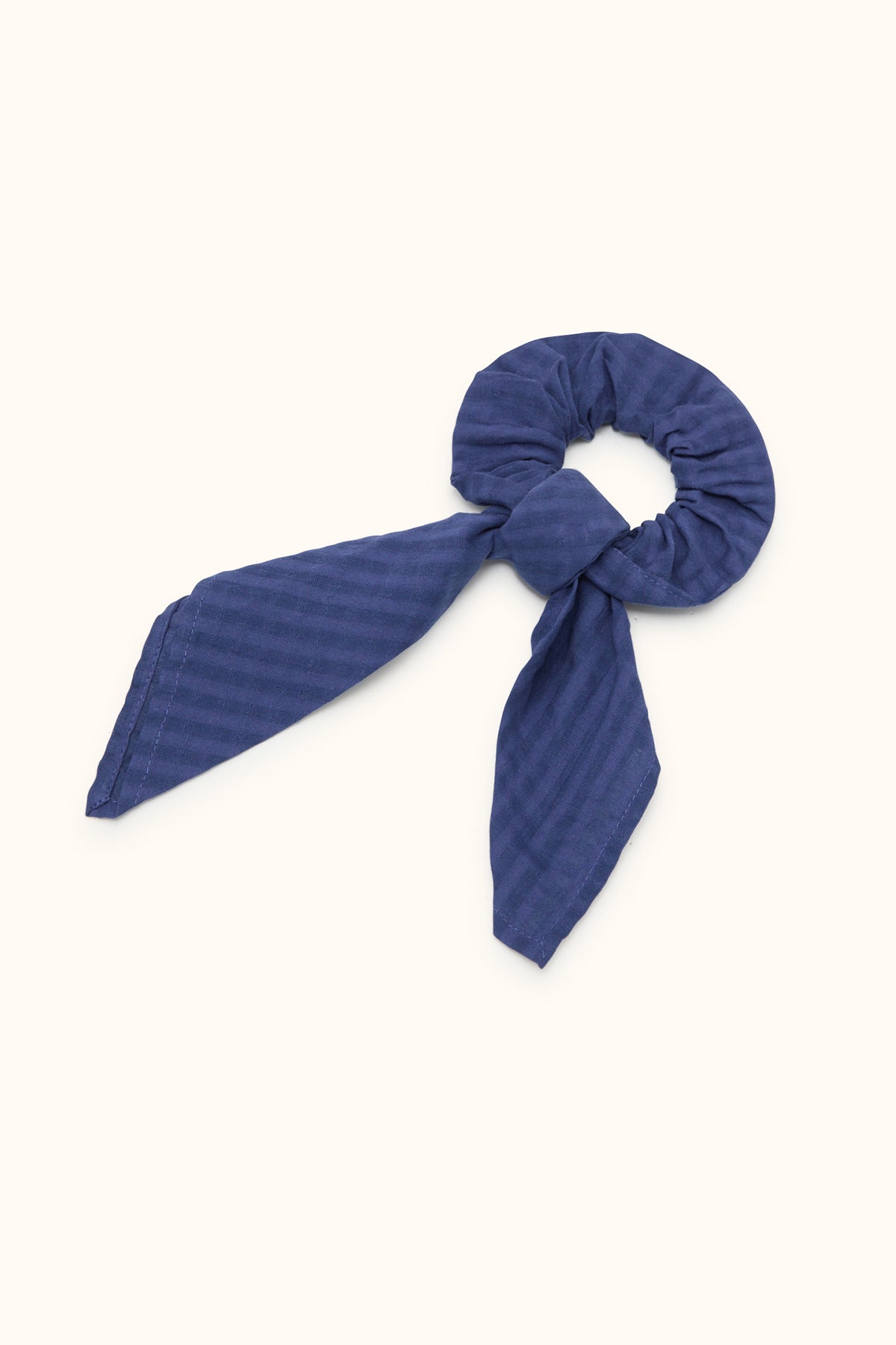 Mano Scrunchie