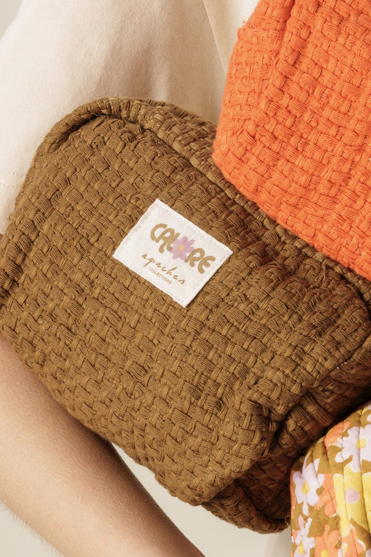 Small Gaya Pouch