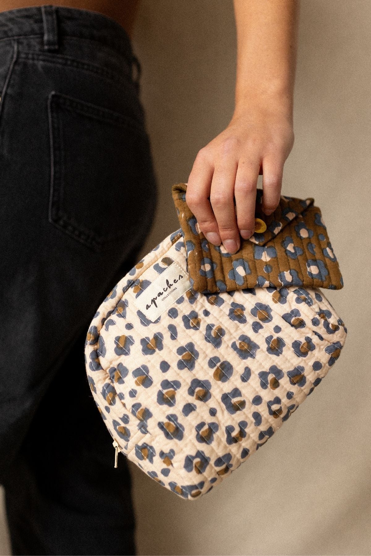 Small Gaya Pouch