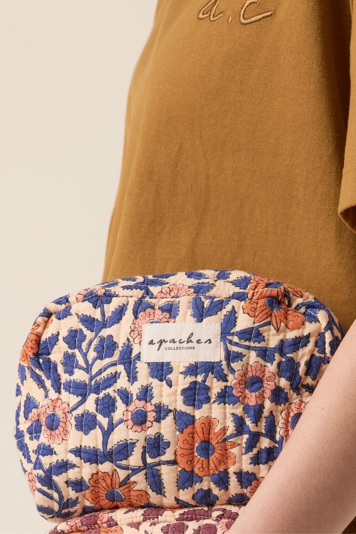 Small Gaya Pouch