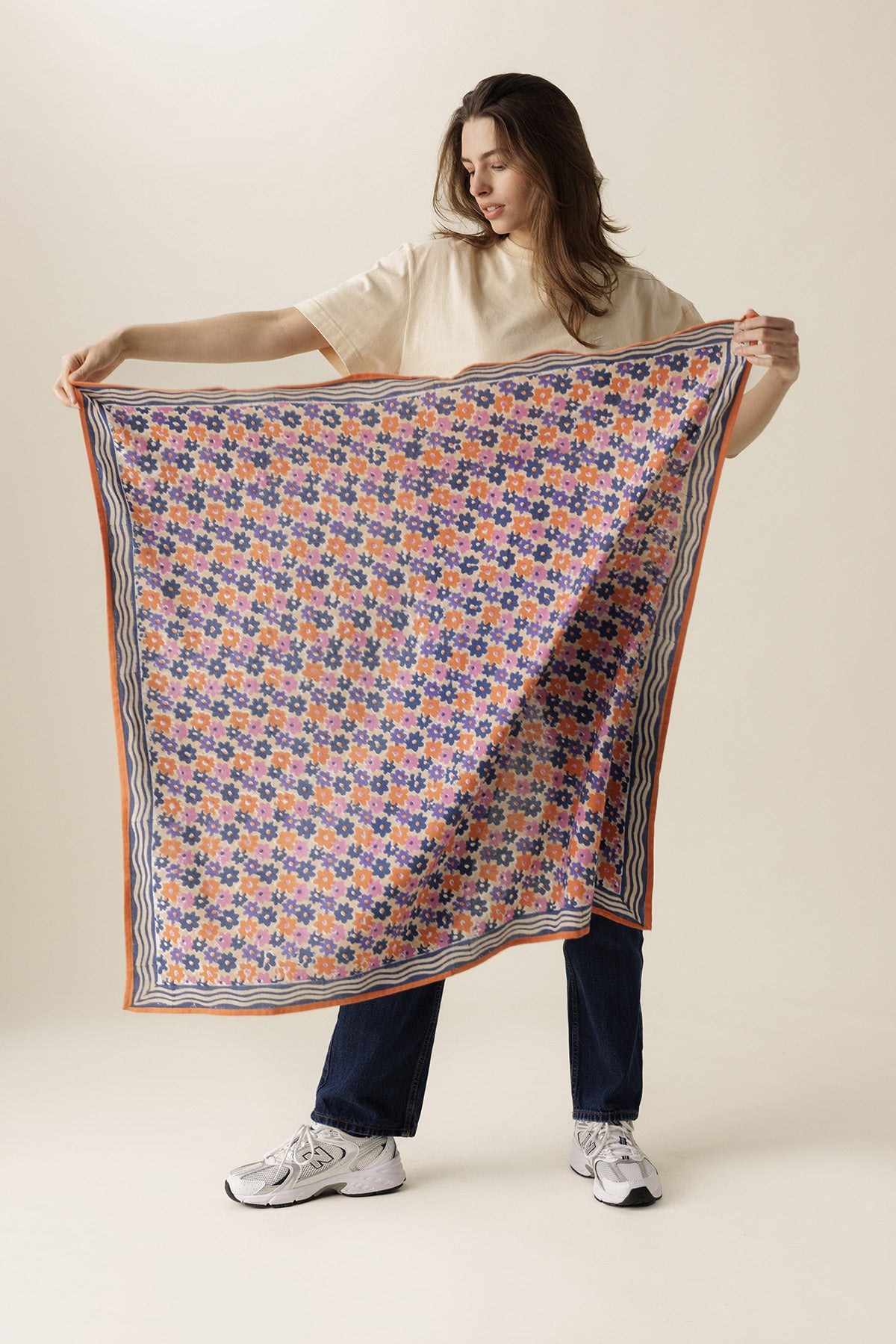 Large Latika Daisy Scarf