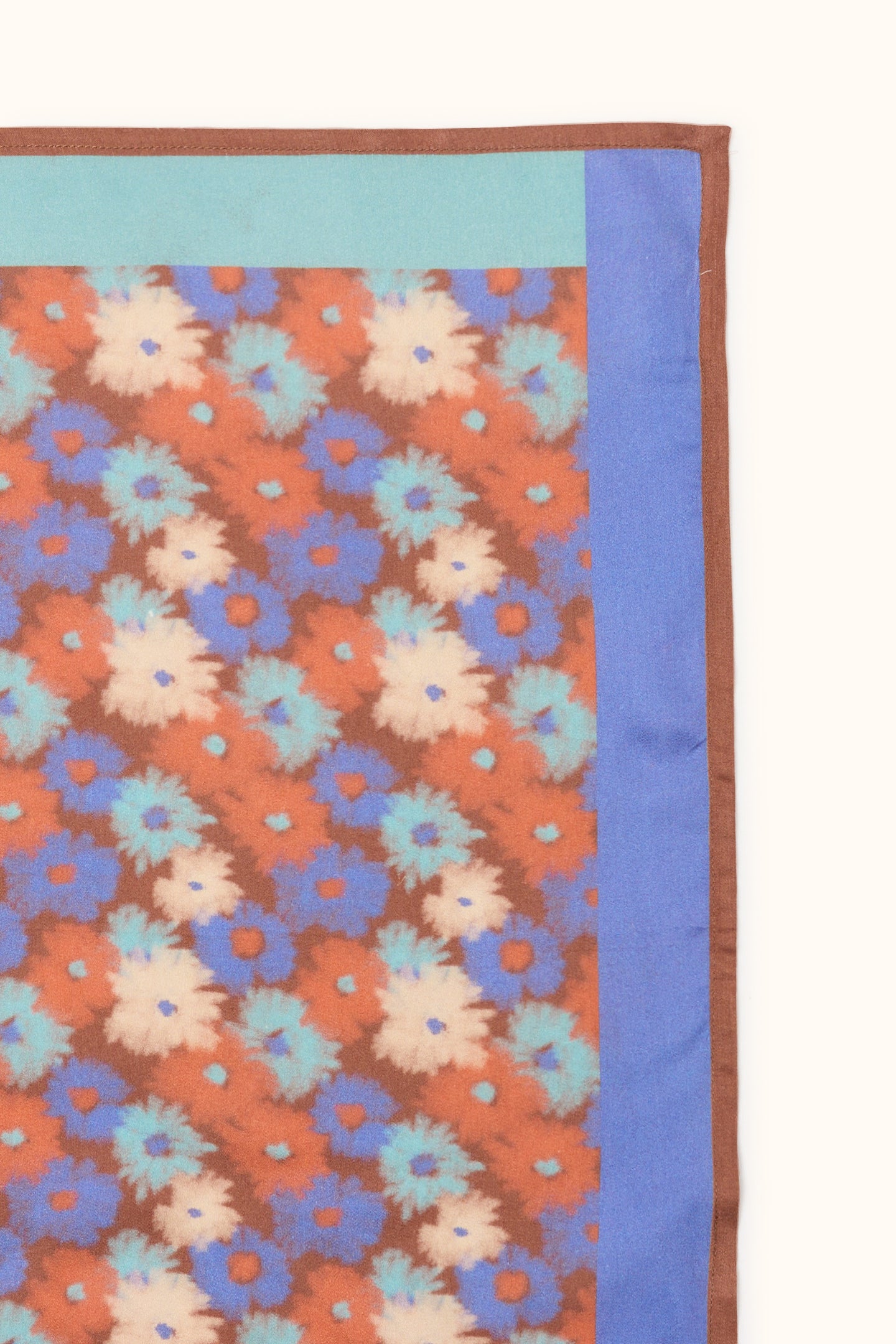 Small Lalavido Foulard