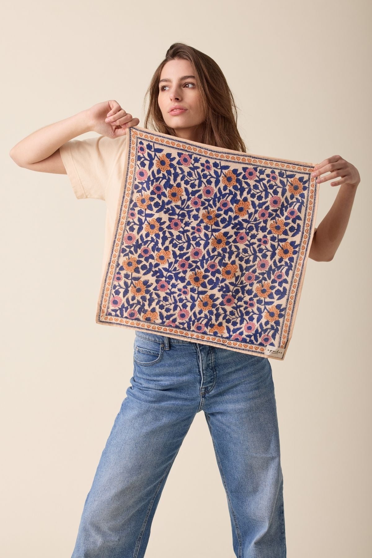 Small Manika Heart Scarf