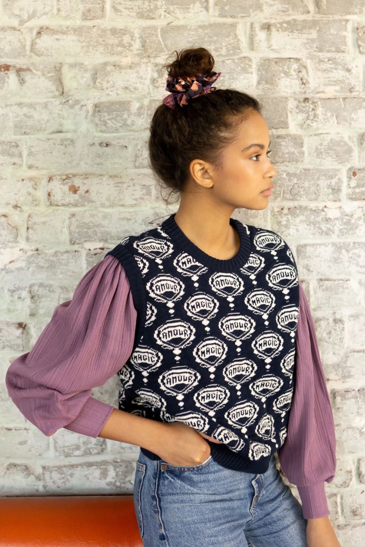 Jadoo Sweater