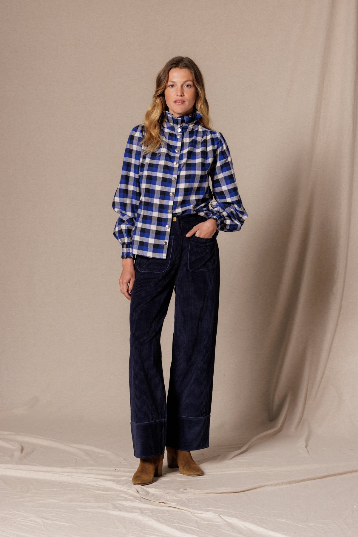 Pomari Trousers