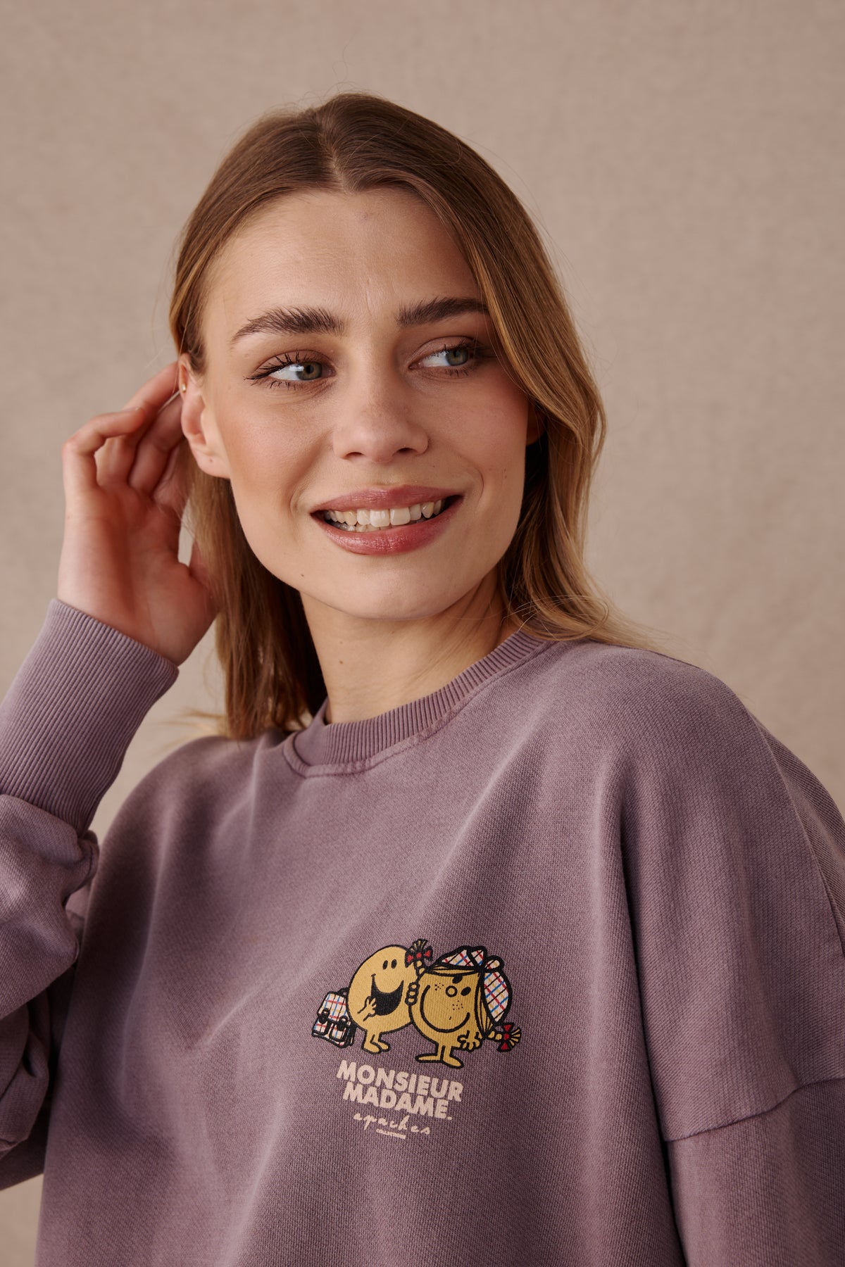 Riya Sweatshirt