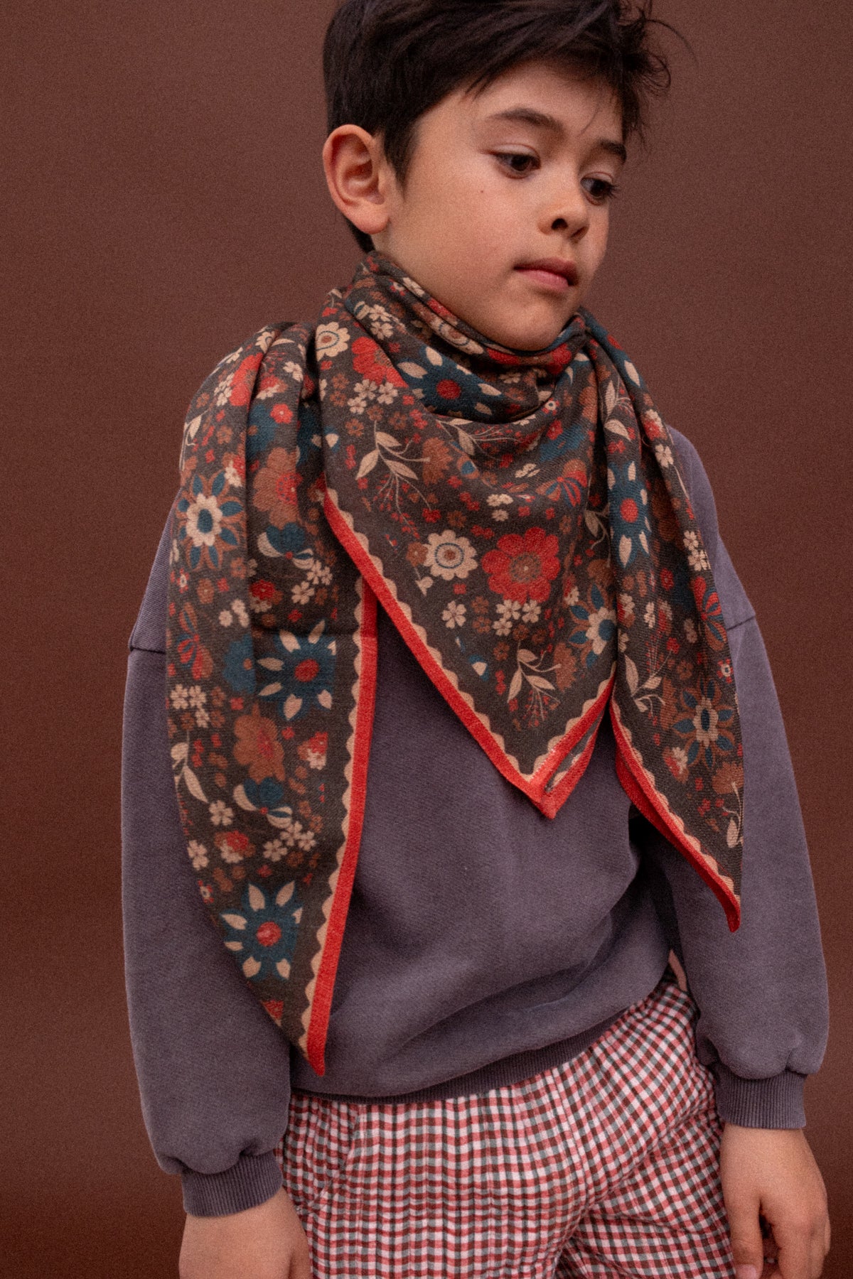 Large Fiza wool scarf