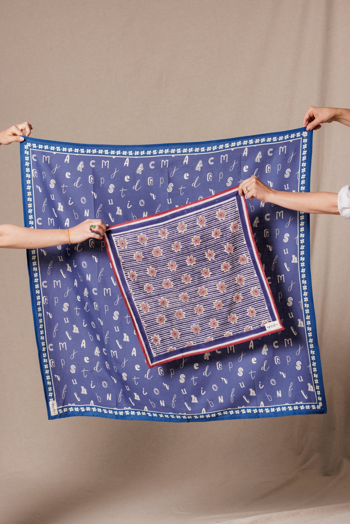 Small Foulard Manika