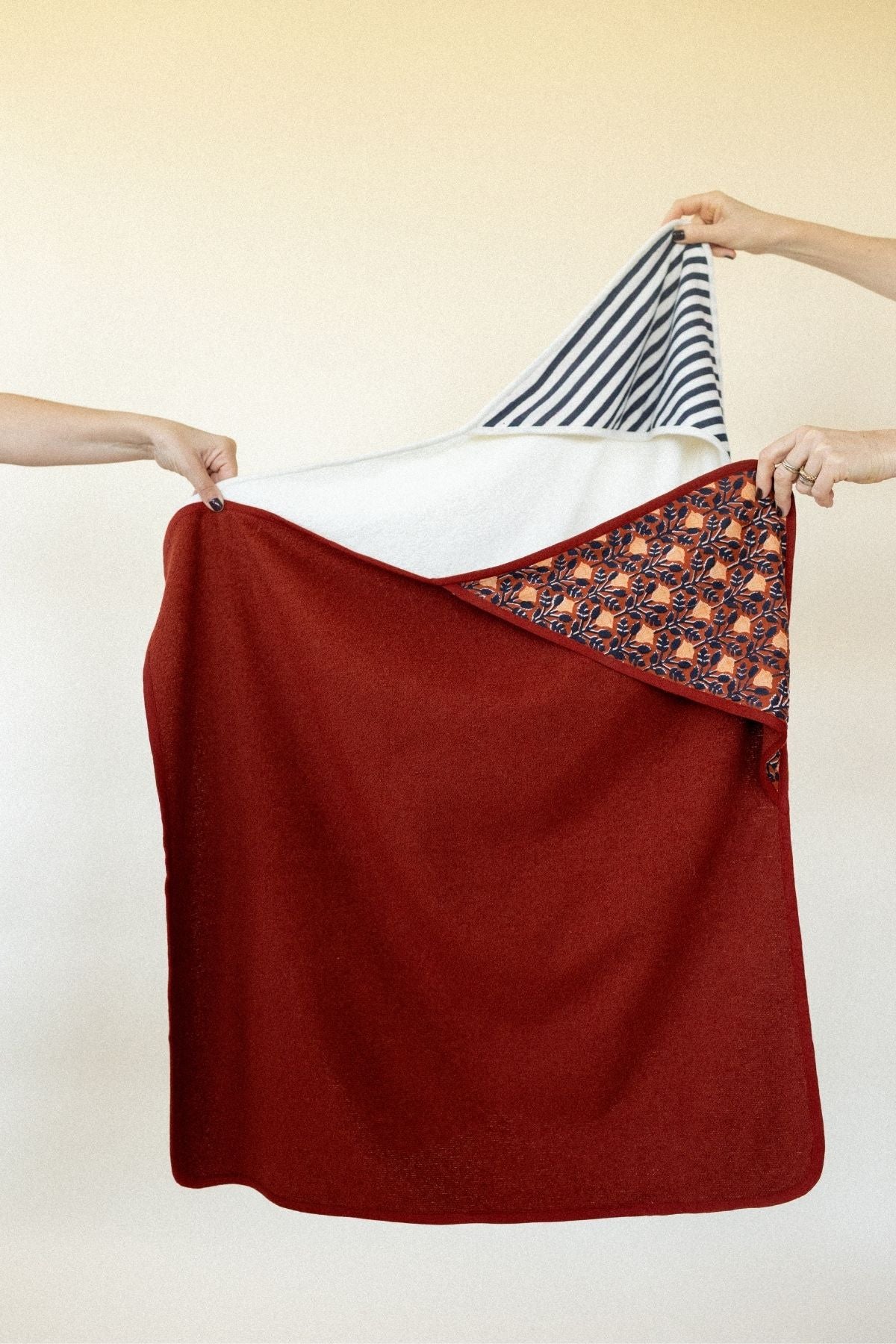 Cafi bath towel