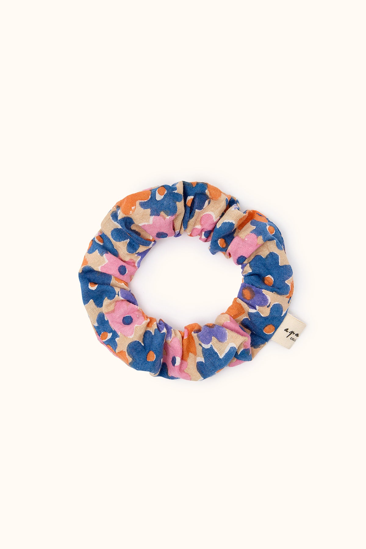 Small Manjuk scrunchie