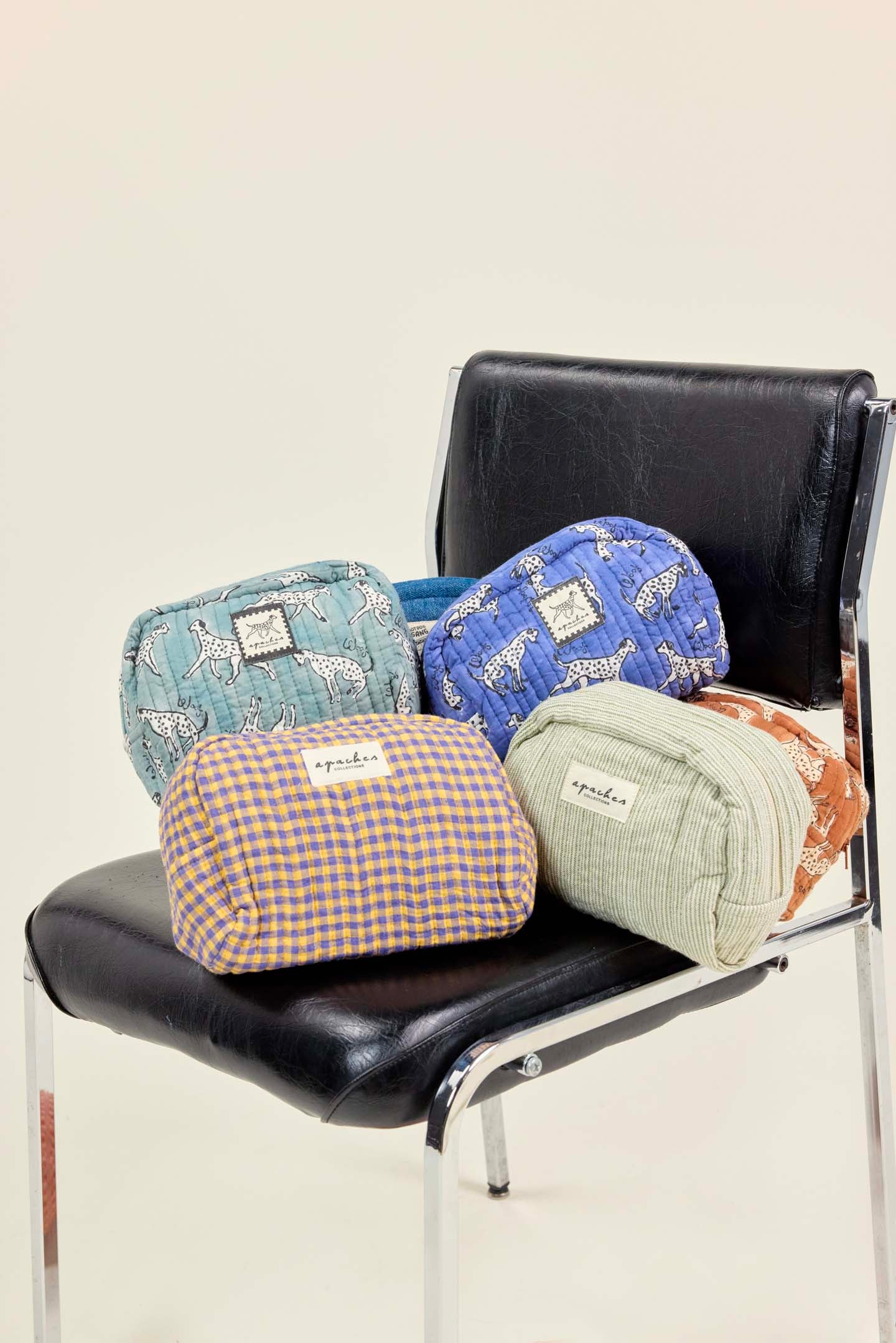 Small Gaya Pouch