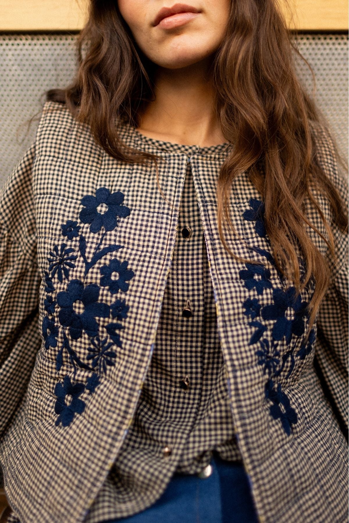 Sakara vest
