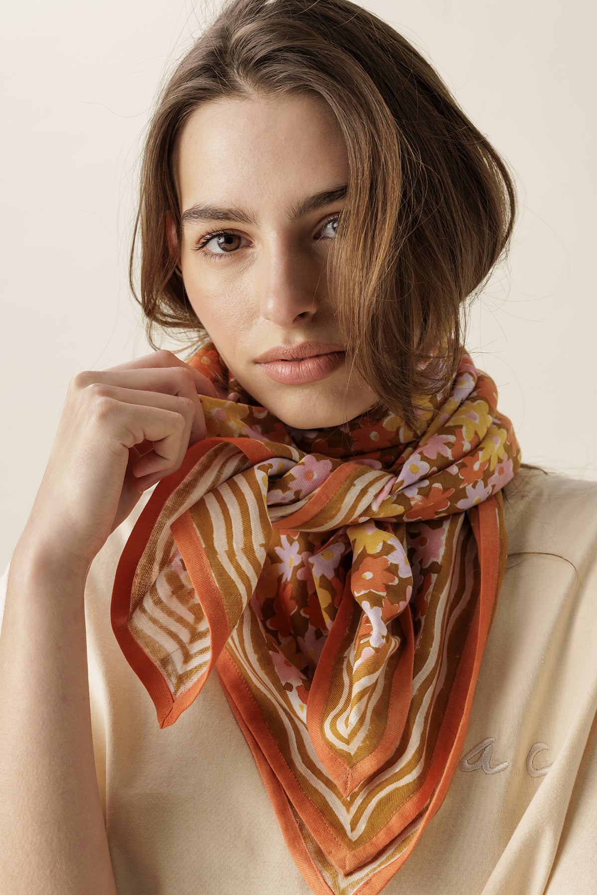 Big Latika Daisy Scarf