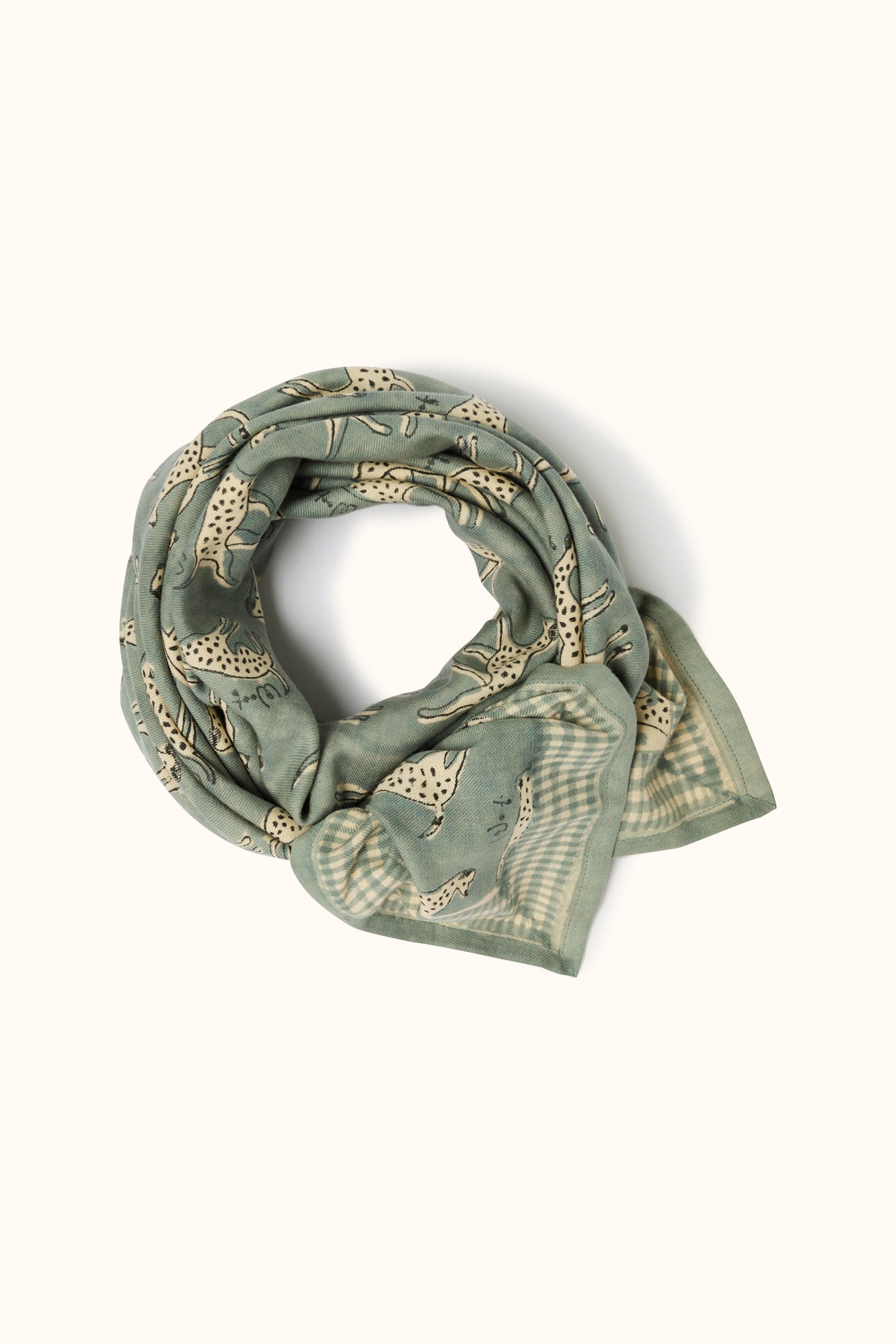 Big Scarf Latika Pongo