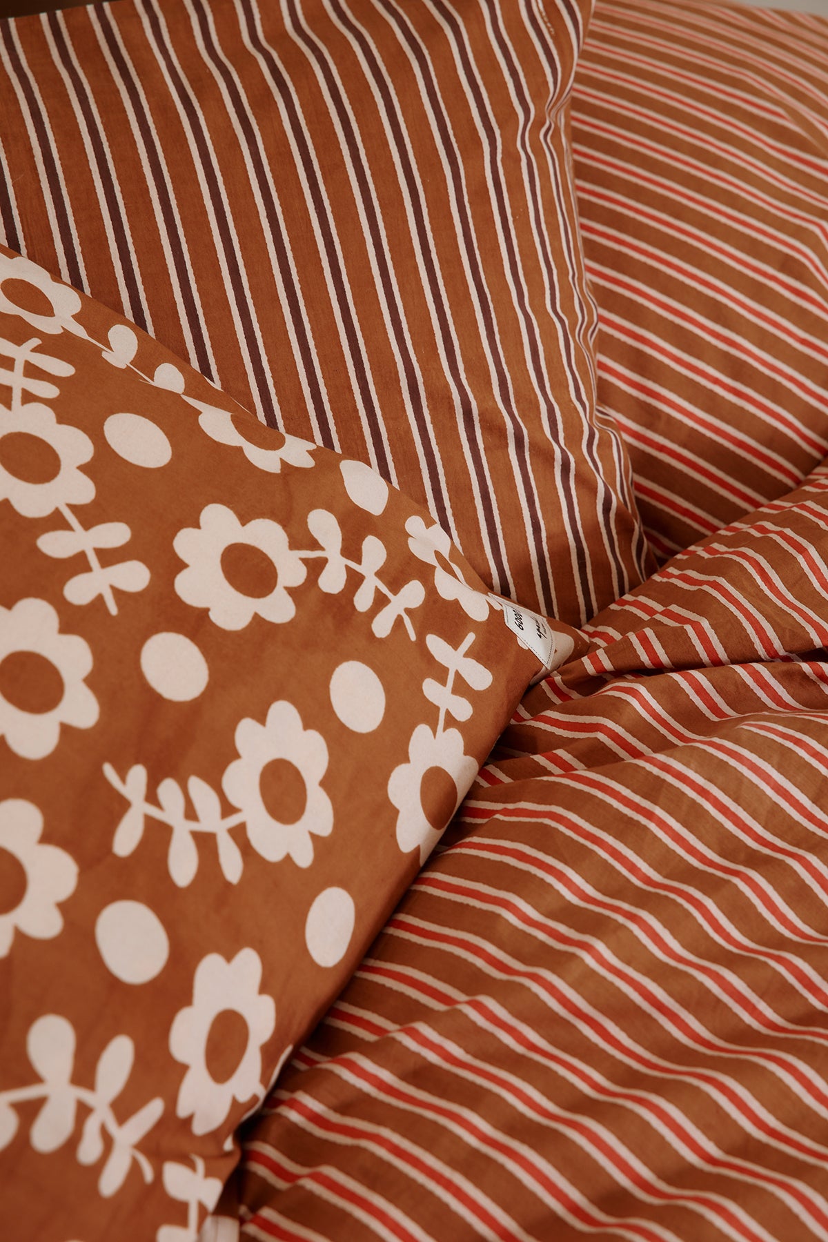 Ima cushion cover