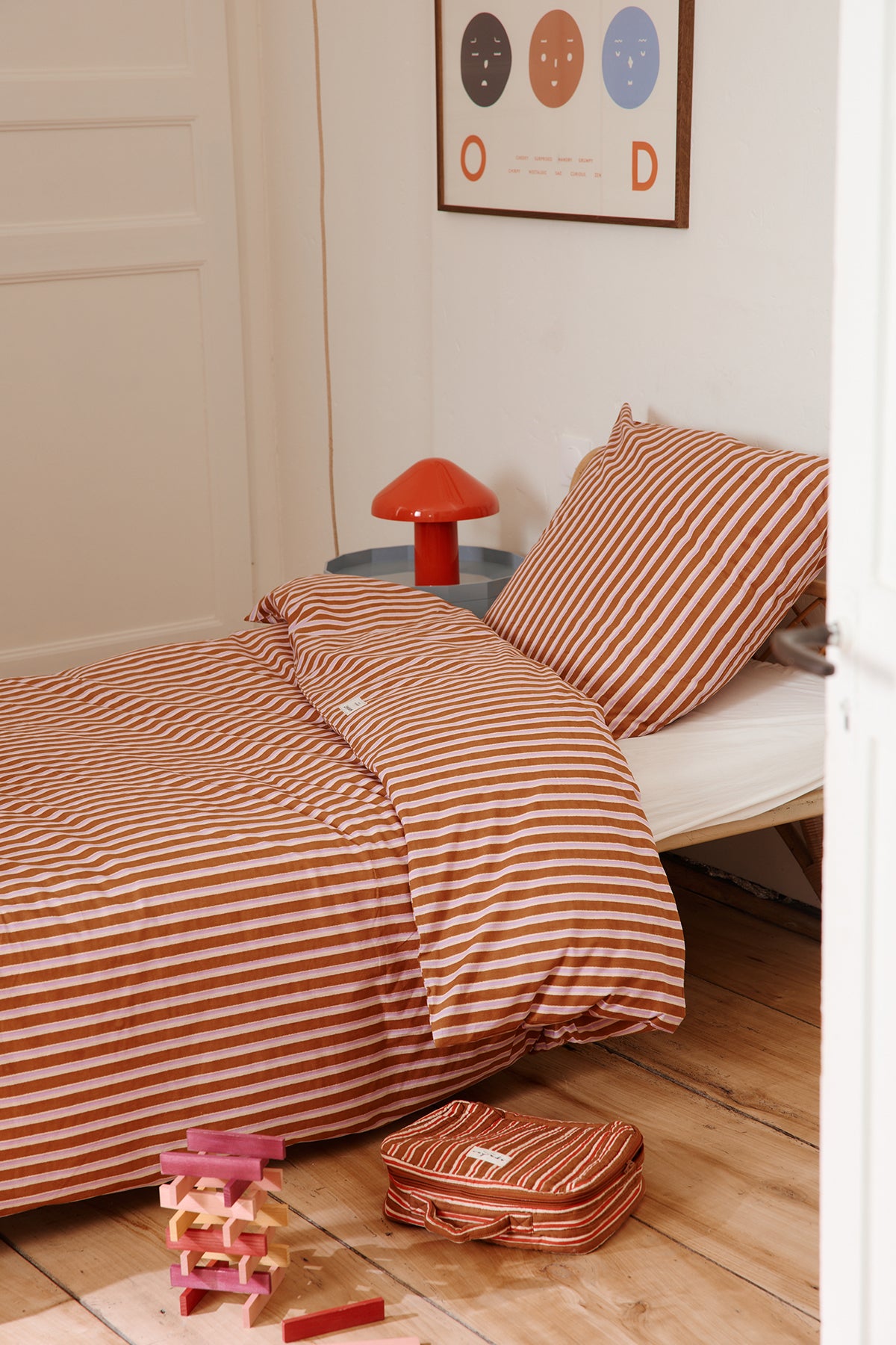 Piya Bedding Set